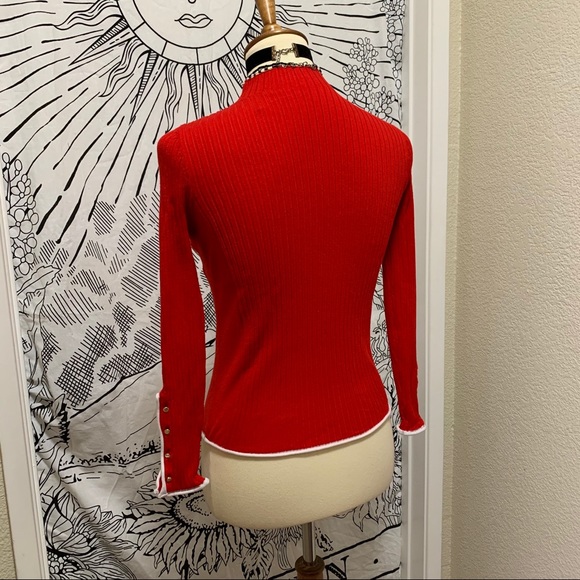 π Stylish turtleneck top - Picture 8 of 12